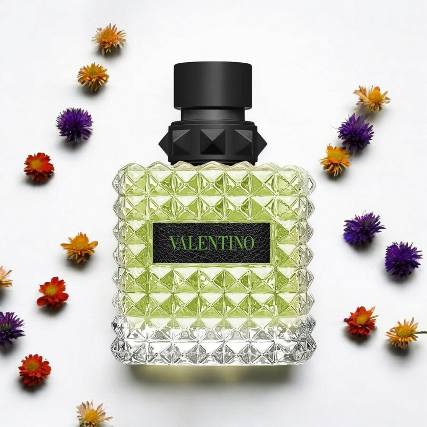 Donna Born in Roma Green Stravaganza Valentino perfume fragrance samples in 1ml, 2ml, and 5ml sizes, offering a luxurious and versatile scent experience.