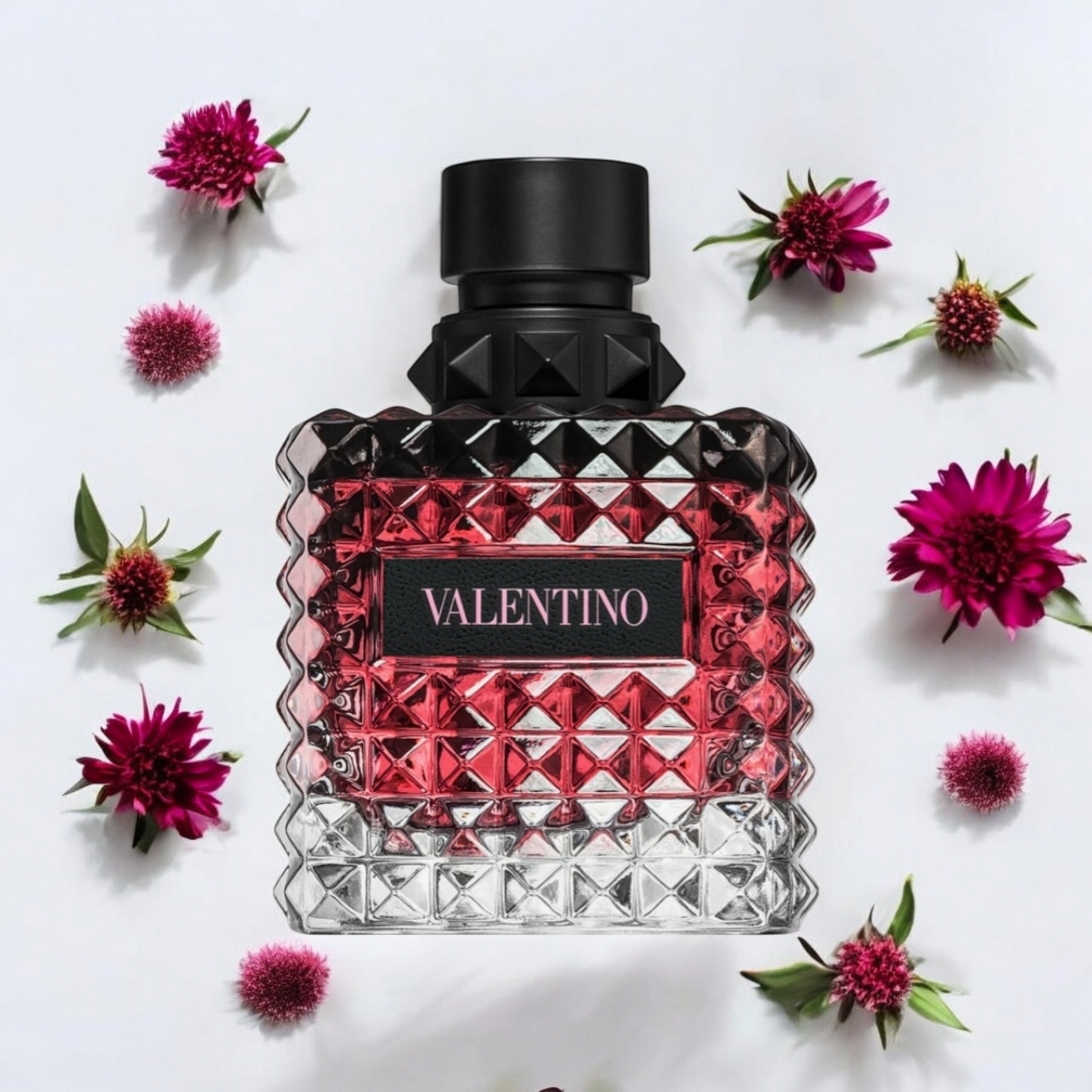 Donna Born in Roma Intense Valentino perfume fragrance samples in 1ml, 2ml, and 5ml sizes, offering a luxurious and versatile scent experience.