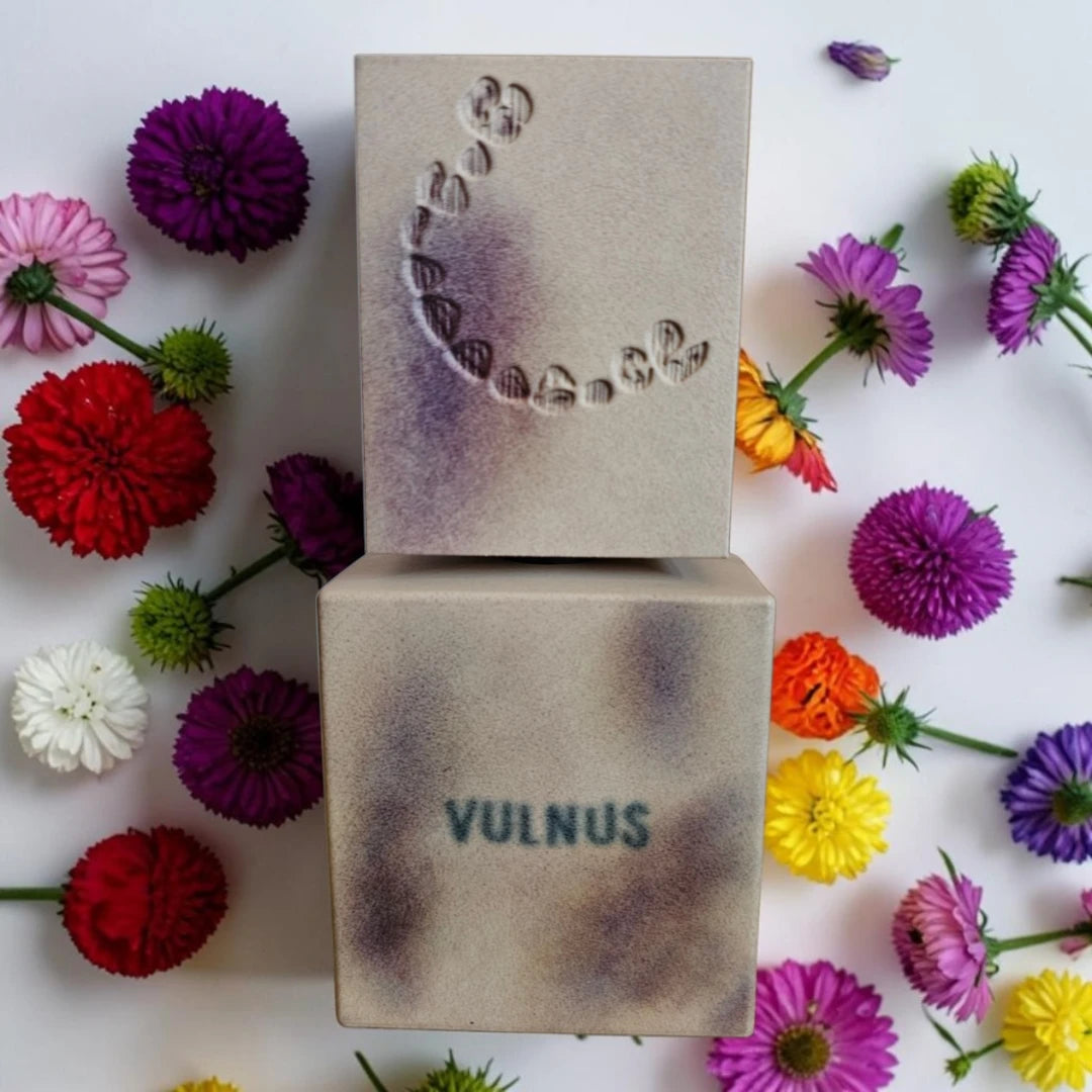 Filippo Sorcinelli Vulnus | Fragrance Samples UK 1ml 2ml and 5ml perfume samples available 