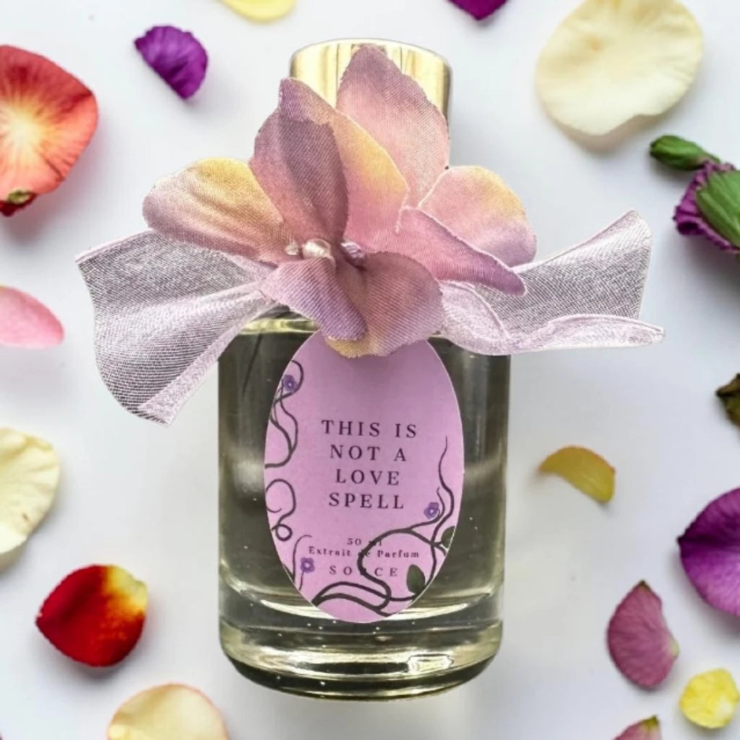Sorce this is not a love spell fragrance samples Fragrance Sample (1ml / 2ml / 5ml)
100% genuine fragrance decanted into a UV-sterilised glass atomiser.
