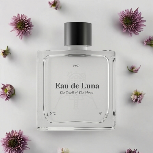 The Smell of the Moon by Eau De Spaceperfume fragrance samples in 1ml, 2ml, and 5ml sizes, offering a luxurious and versatile scent experience.